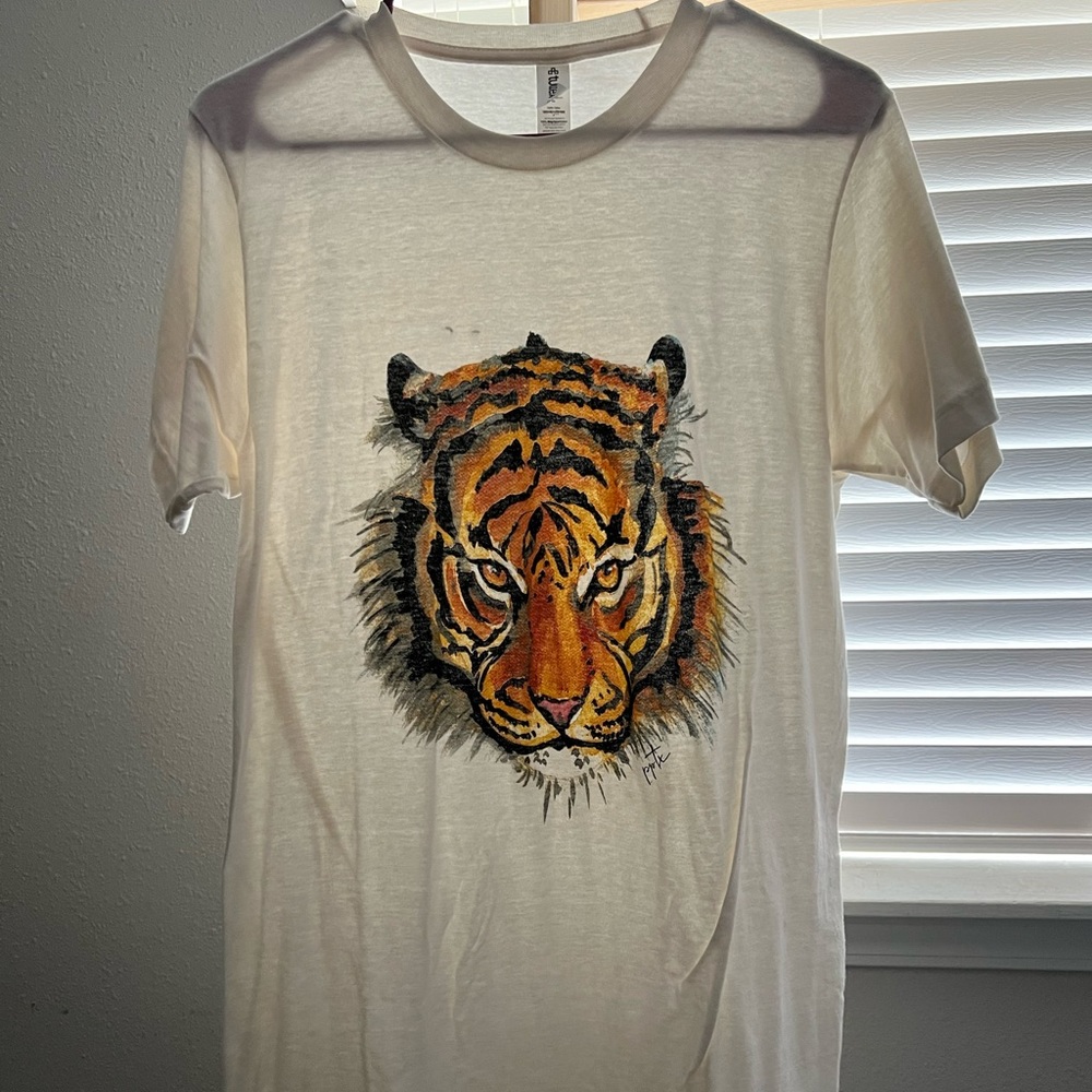 Graphic Tee/blouse
